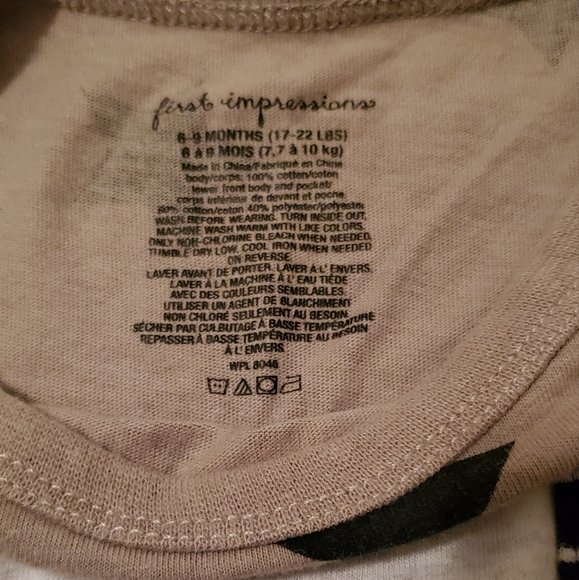 First Impressions 🌟 Stars T-Shirt🌟 - Picture 3 of 3